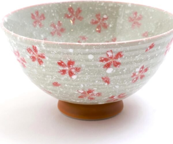 Japanese Pottery Rice Bowl Pink D4.5 inch Japanese Mino-ware [White-Blown Cherry Blossoms] Standard Grade