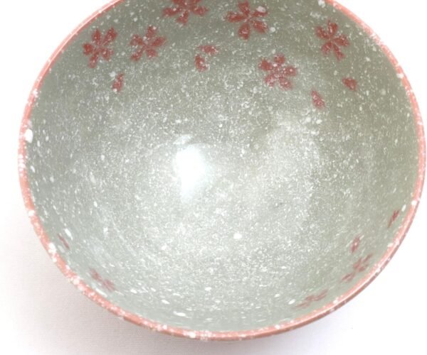 Japanese Pottery Rice Bowl Pink D4.5 inch Japanese Mino-ware [White-Blown Cherry Blossoms] Standard Grade