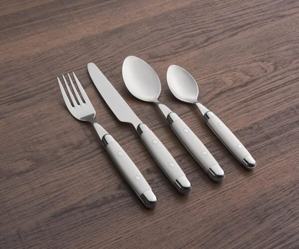 16 Piece  Flatware Set, White